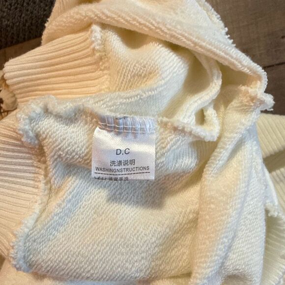 SMFK crewneck sweatshirt size small thrashed trashed cream color destroyed paint - Picture 8 of 12